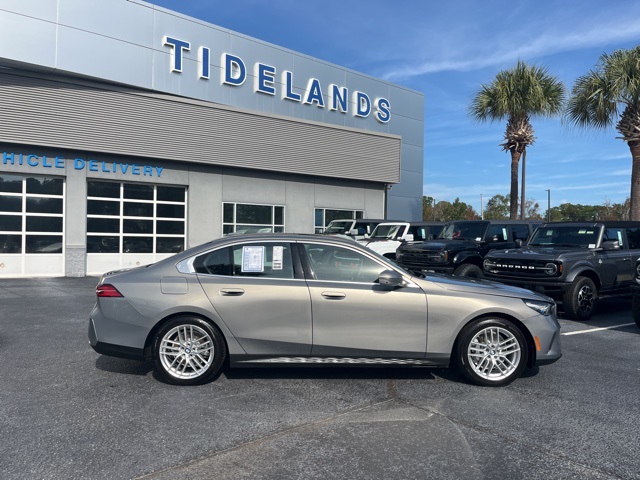 2024 BMW 5 Series Sedan 530i xDrive