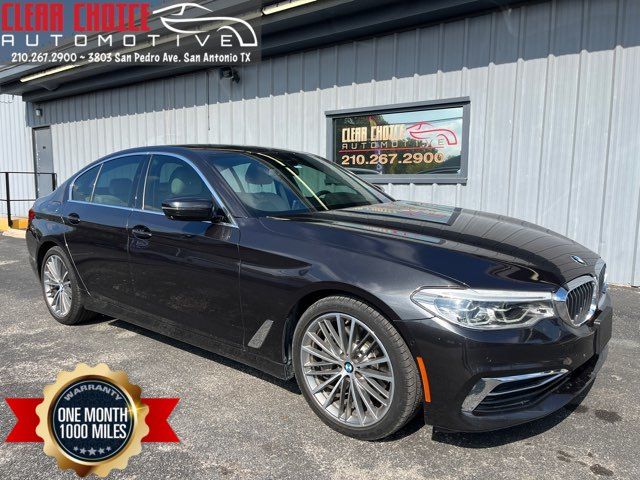 2019 BMW 5 Series Sedan 530i LUXURY LINE