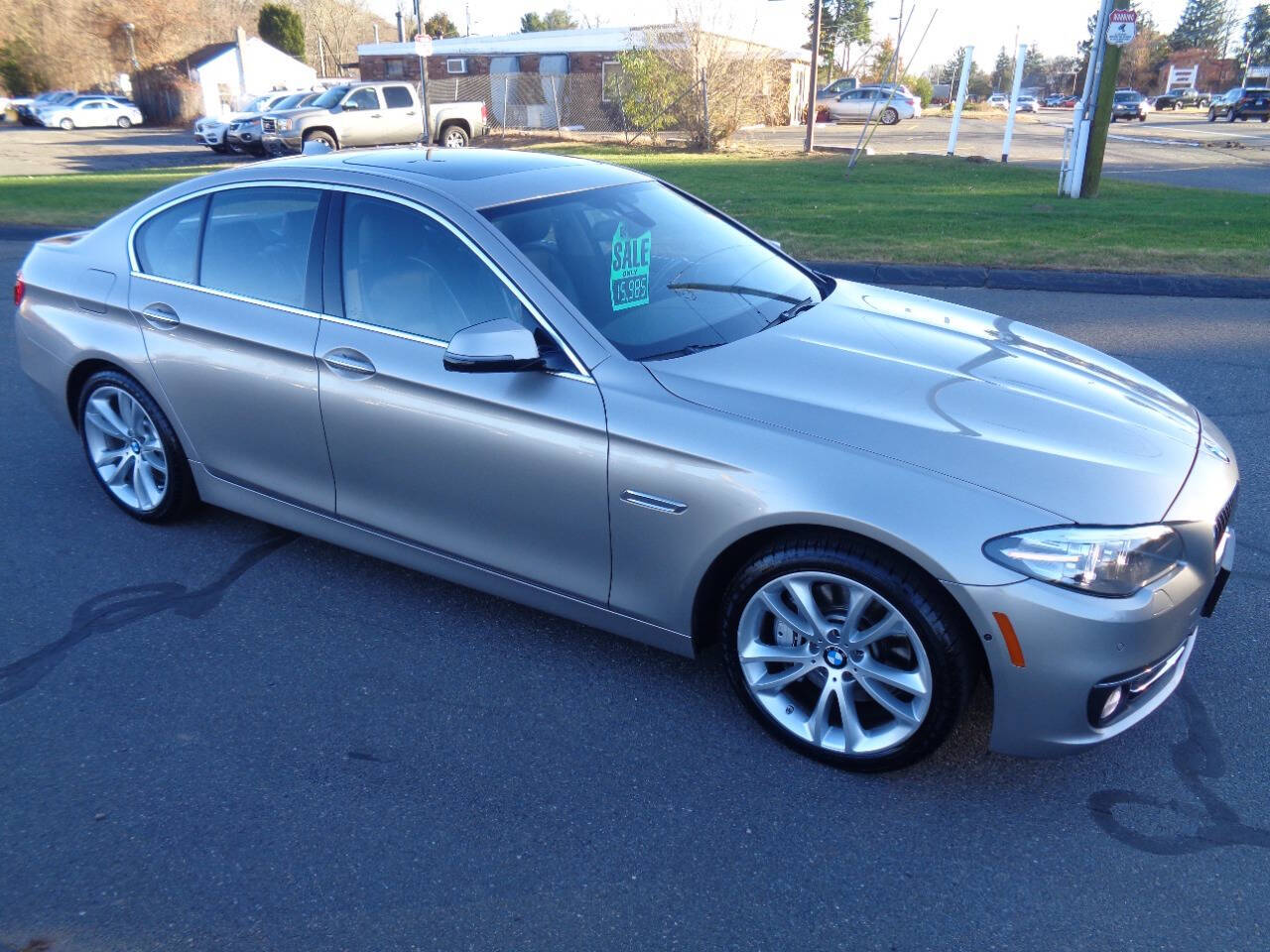 2015 BMW 5 Series Sedan 535i xDrive LUXURY LINE