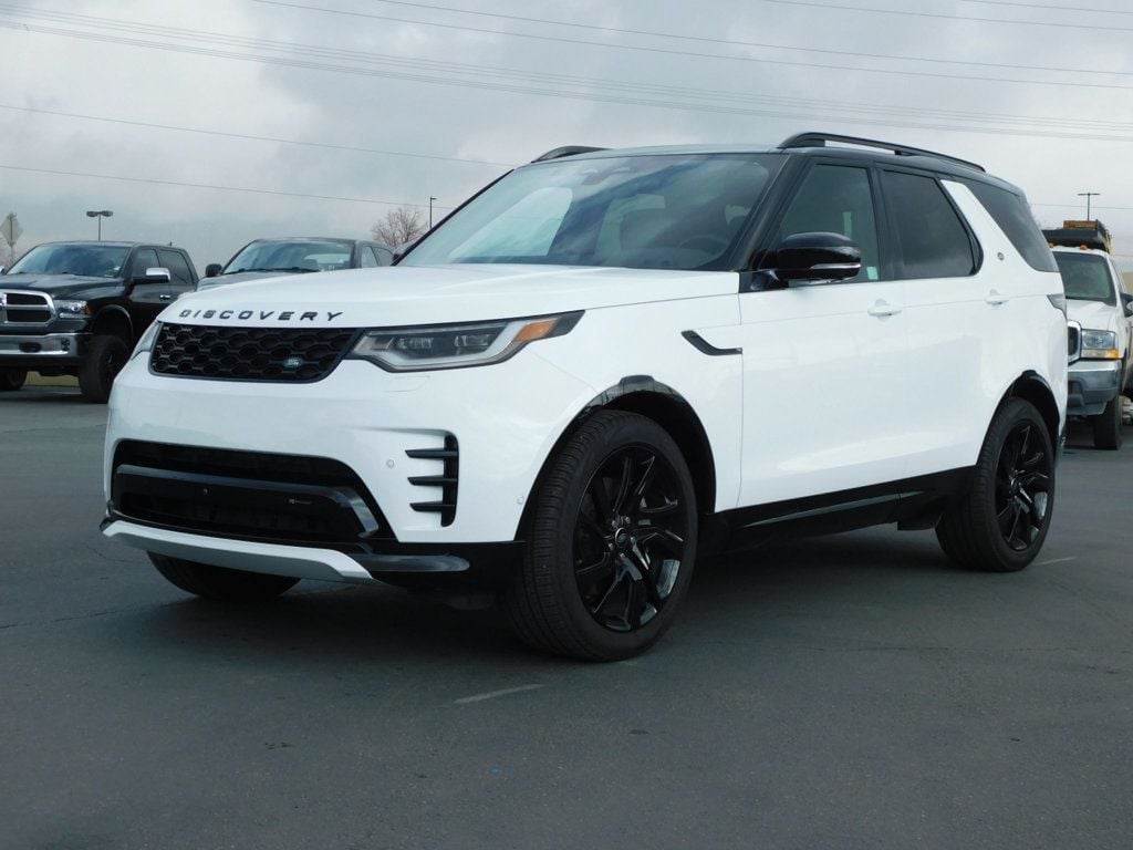 2023 Land Rover Discovery R-Dynamic S