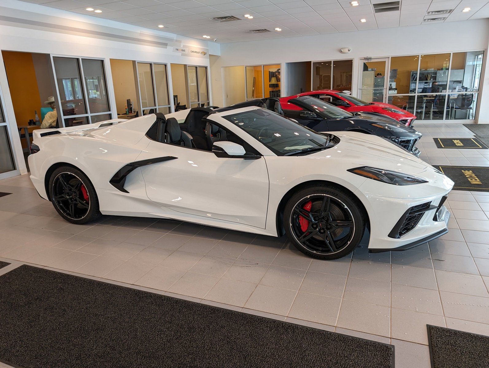 2024 Chevrolet Corvette Stingray Convertible 2LT