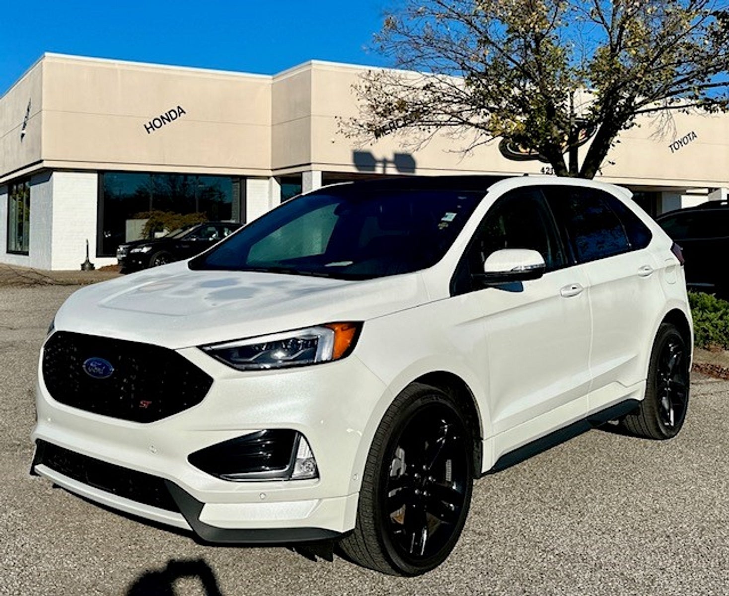 2024 Ford Edge ST