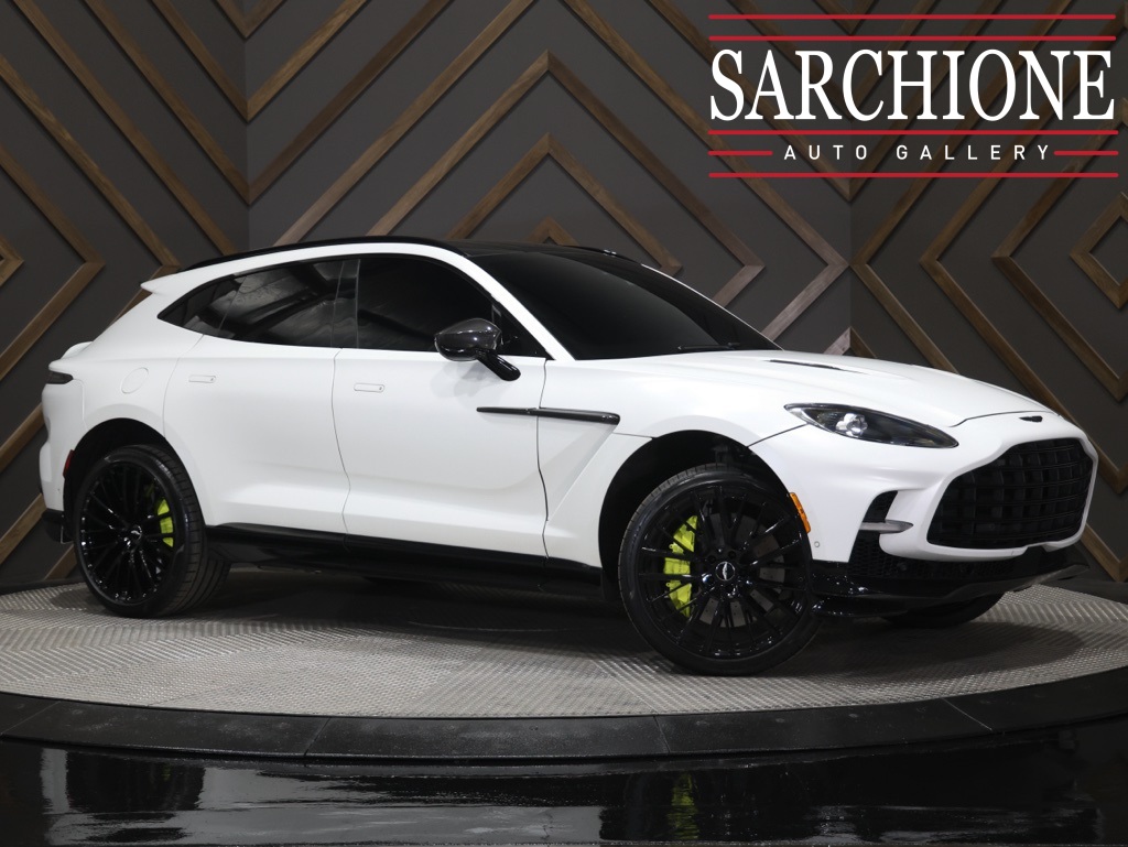 2023 Aston Martin DBX707