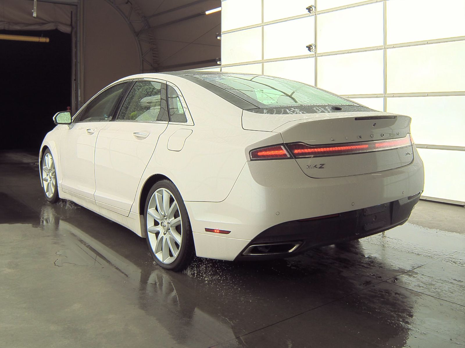 2016 Lincoln MKZ Base FWD