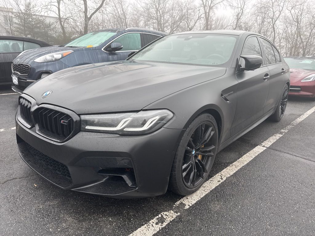 2022 BMW M5 Sedan
