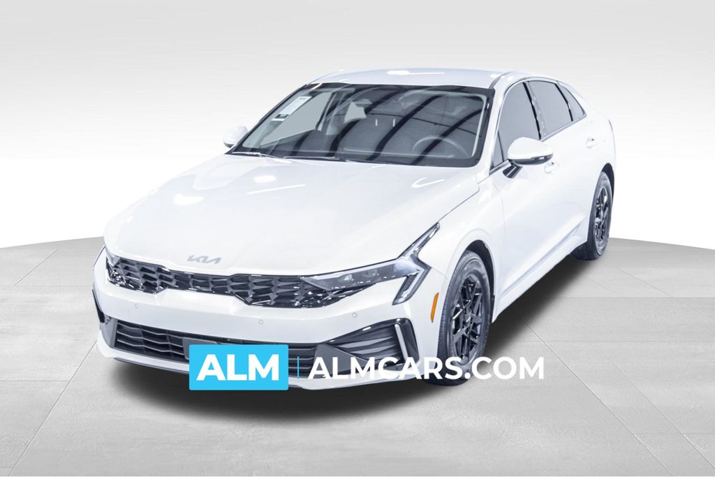 2025 Kia K5 LXS