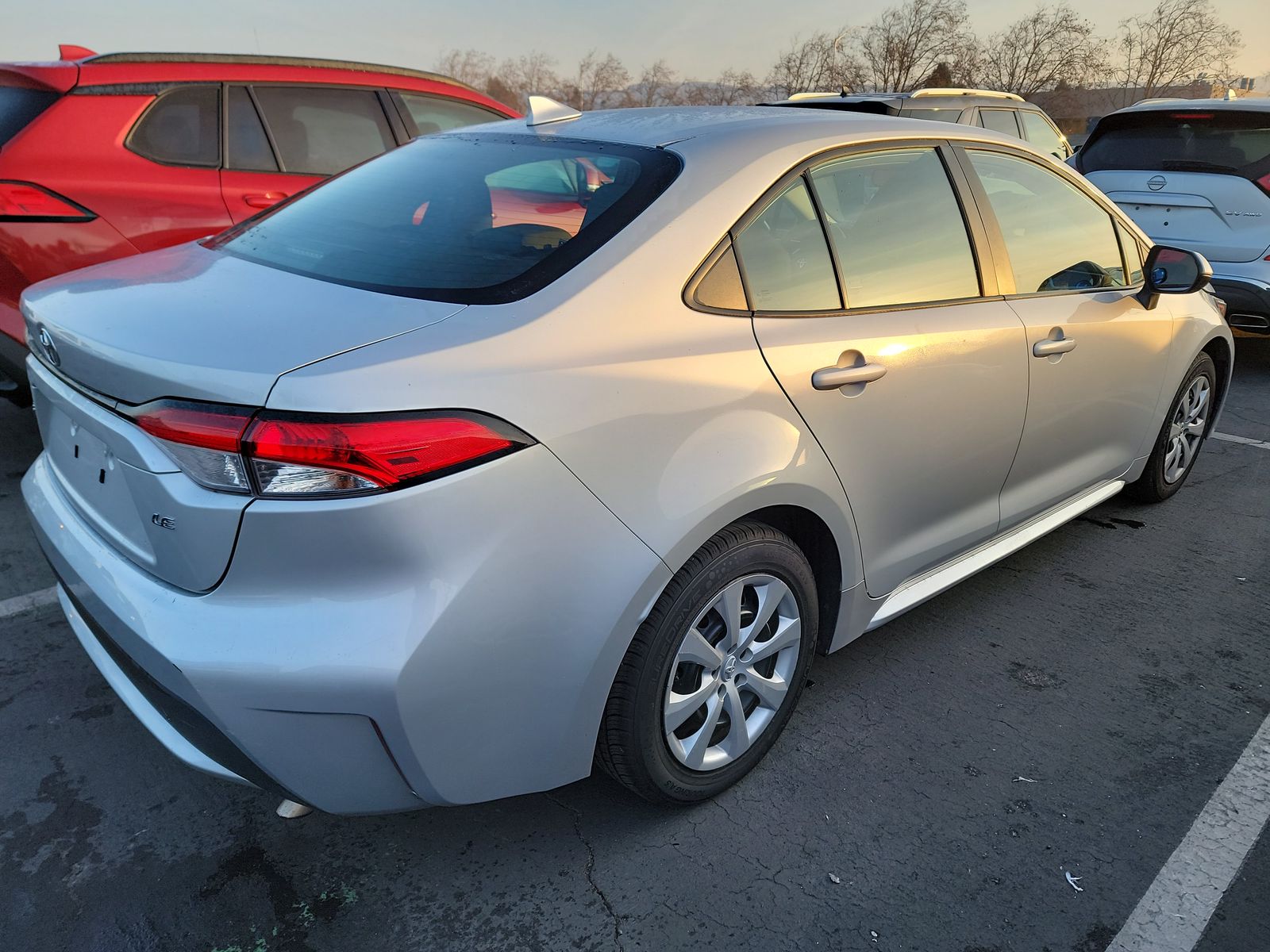 2022 Toyota Corolla LE FWD