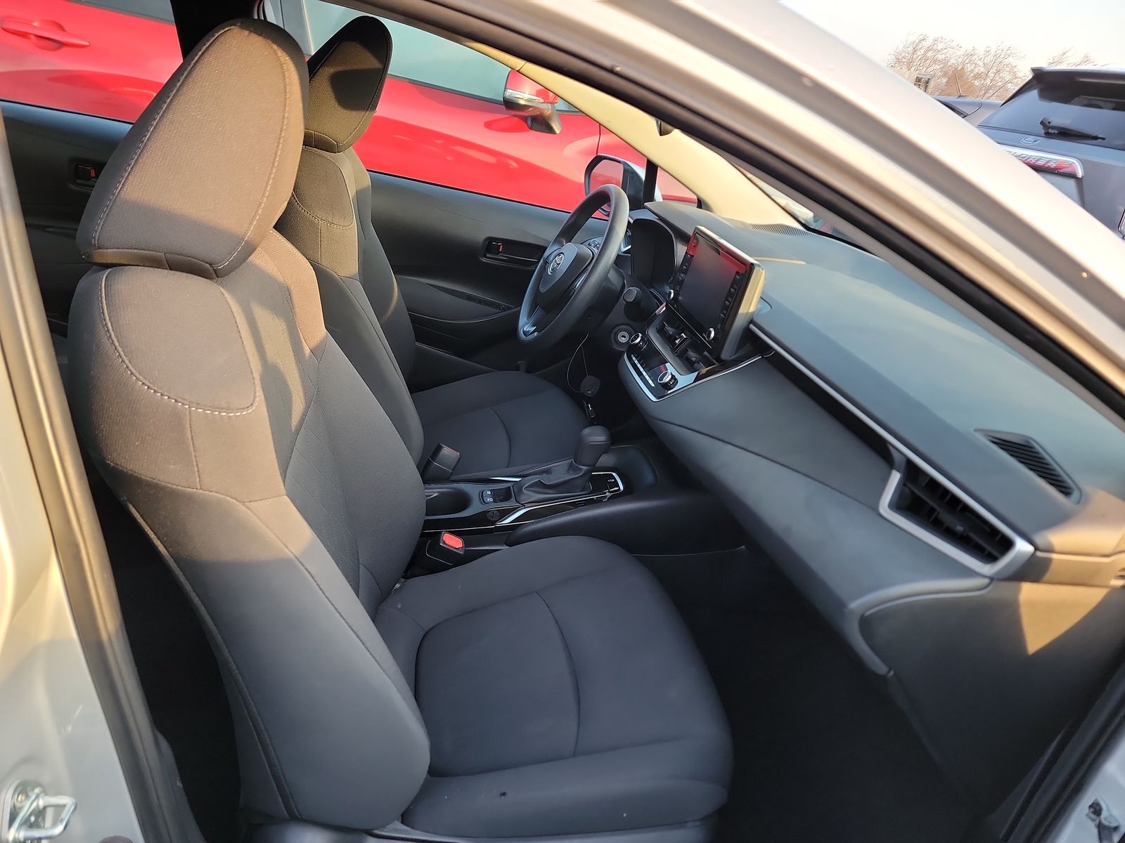 2022 Toyota Corolla LE FWD