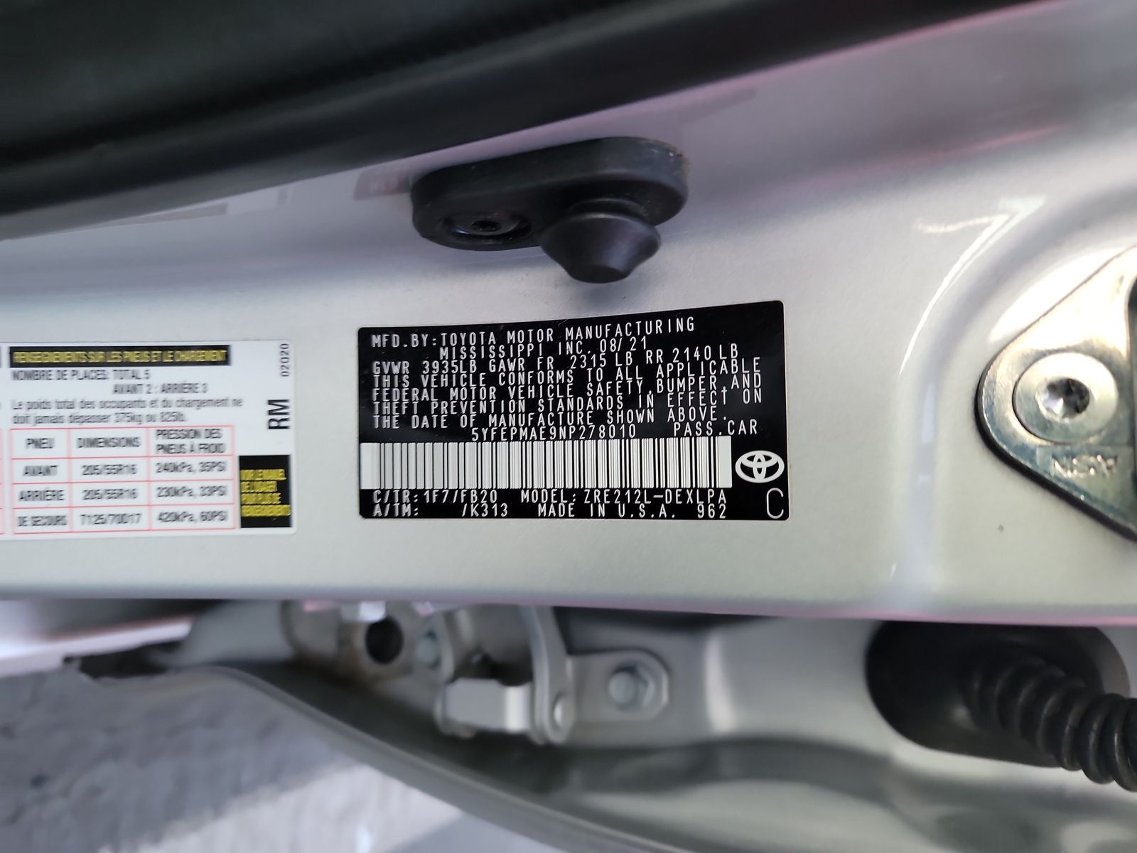 2022 Toyota Corolla LE FWD