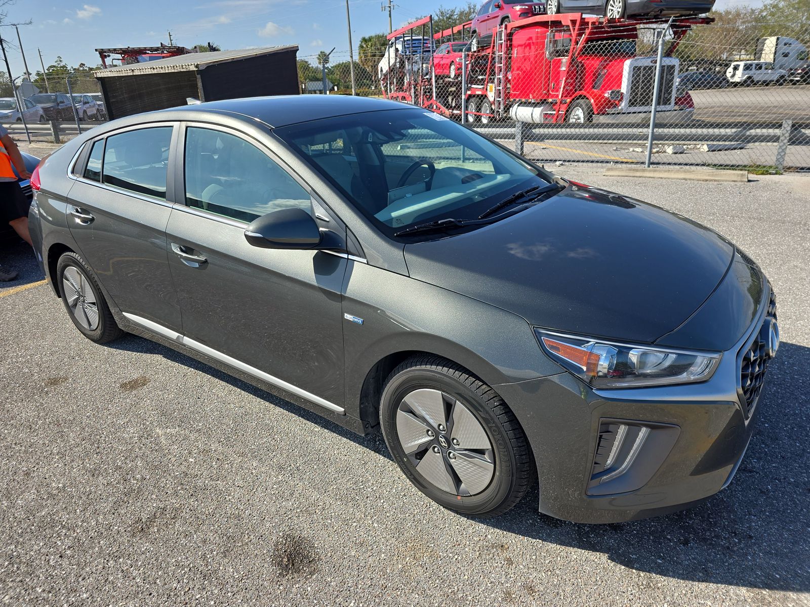 2020 Hyundai Ioniq Hybrid SE FWD