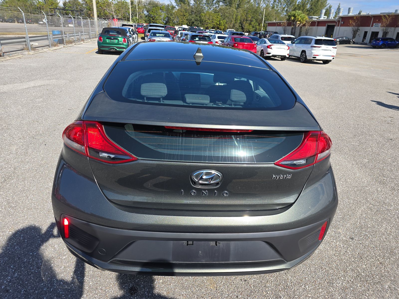 2020 Hyundai Ioniq Hybrid SE FWD