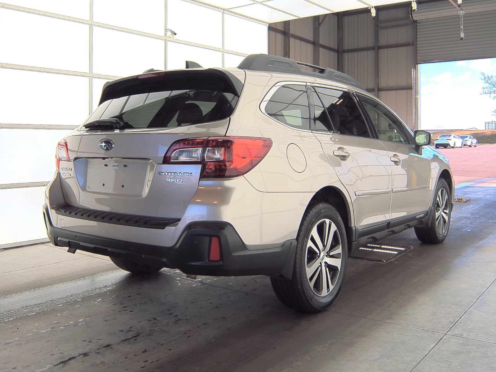 2018 Subaru Outback 3.6R Limited AWD