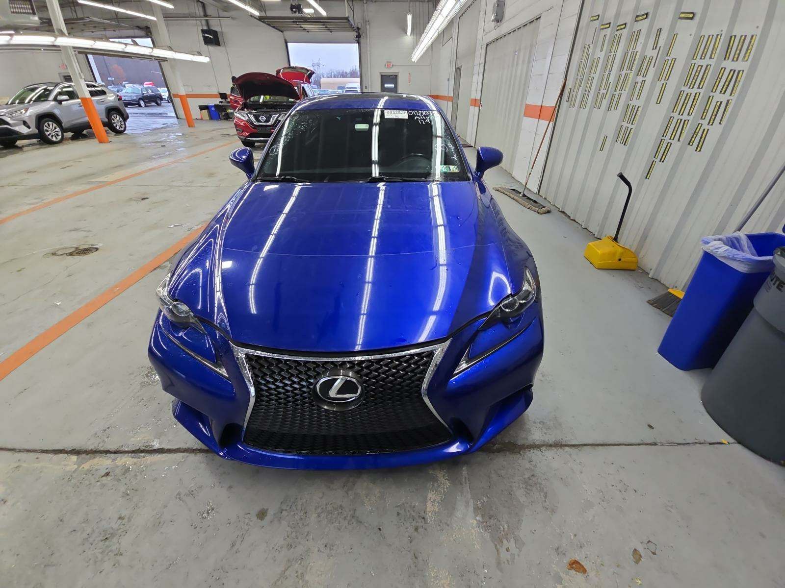 2016 Lexus IS IS 300 AWD