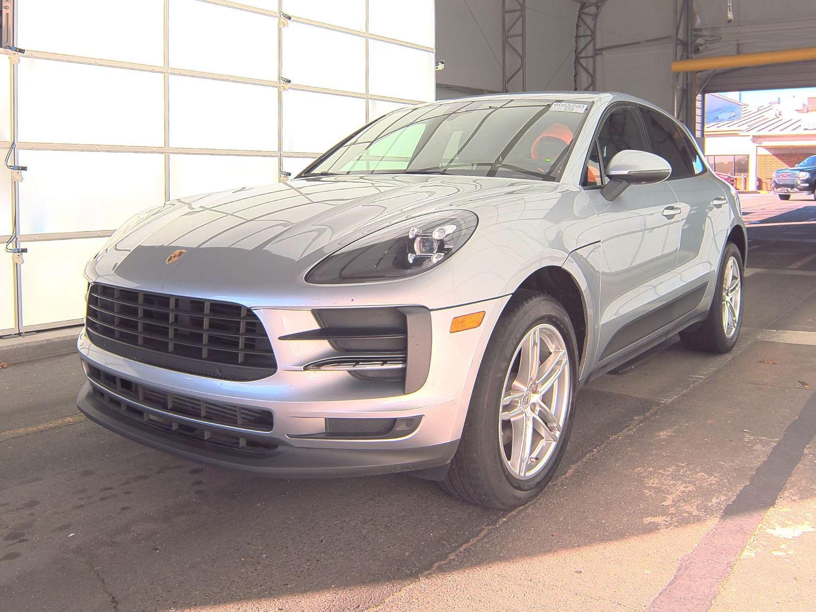 2020 Porsche Macan Base AWD