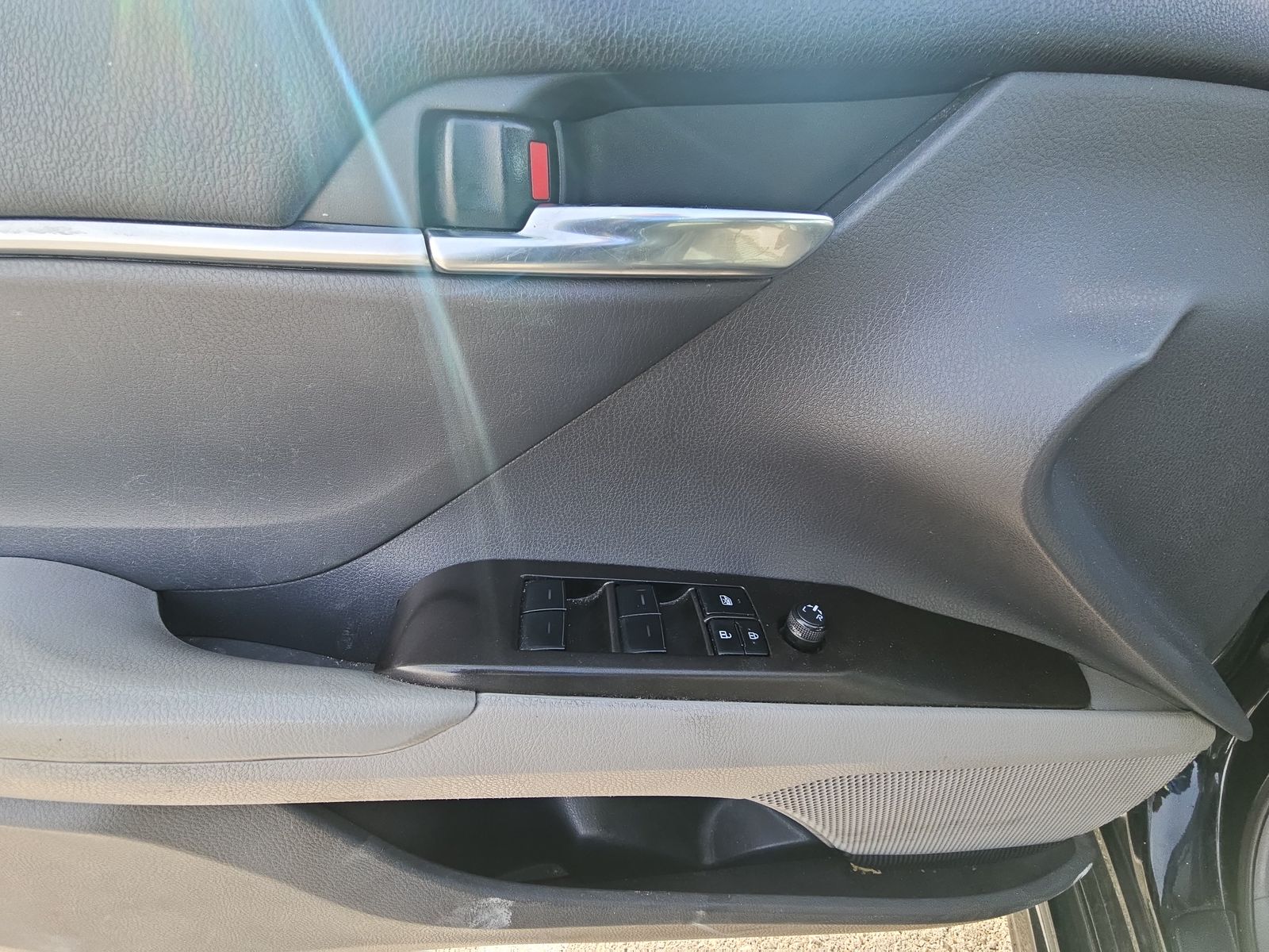 2022 Toyota Camry SE FWD