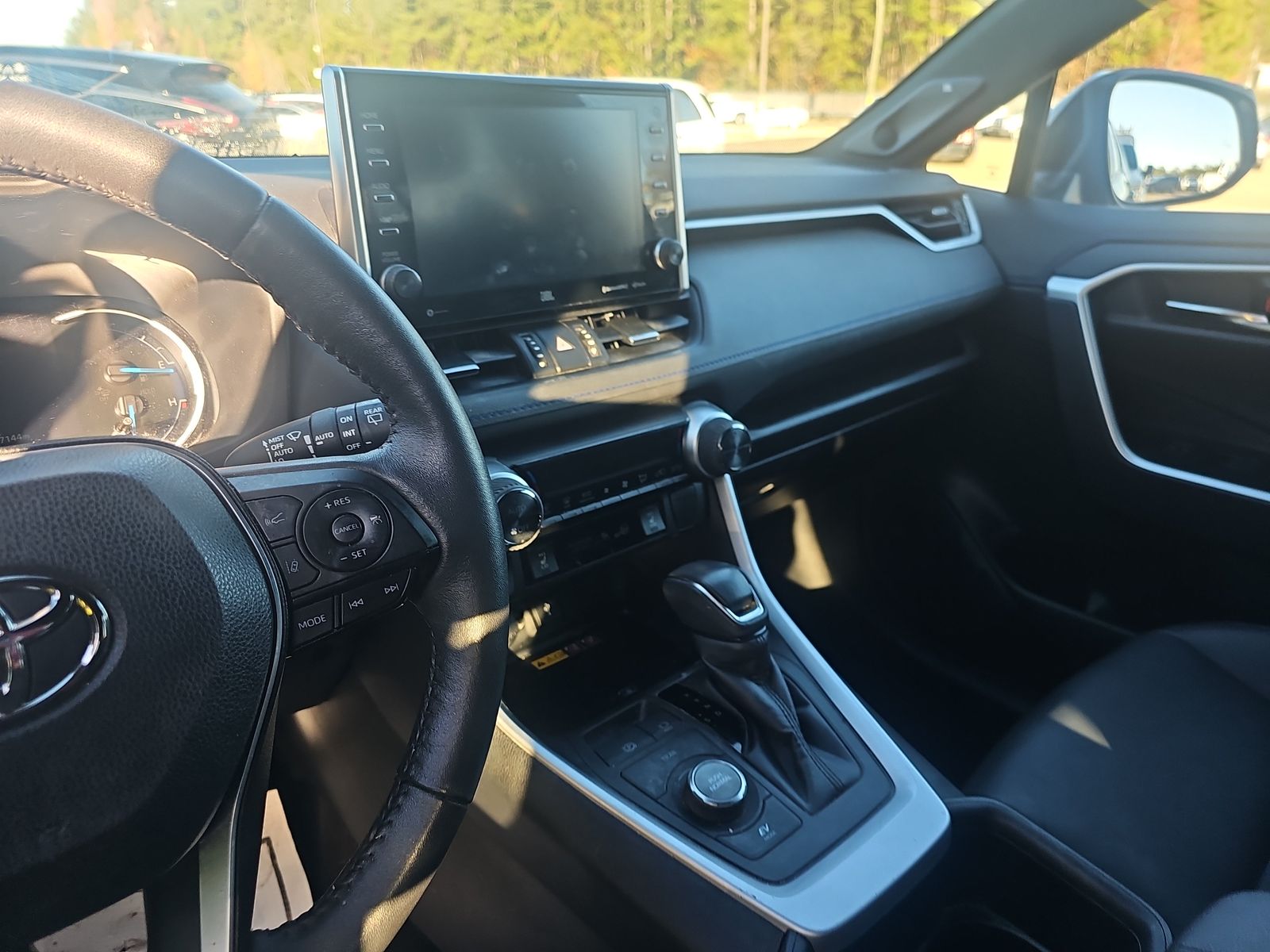 2022 Toyota RAV4 Hybrid XSE AWD