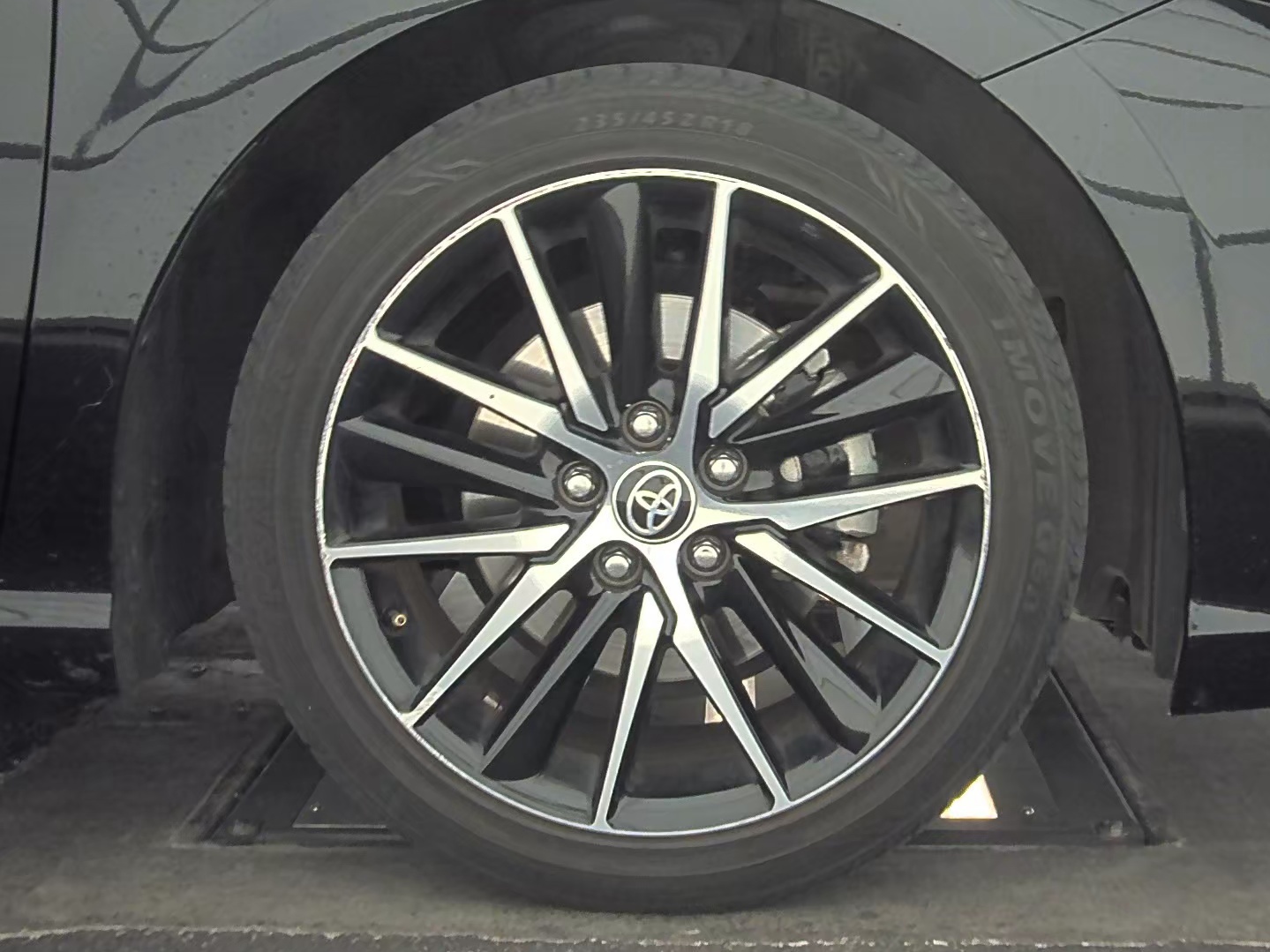 2022 Toyota Camry SE FWD