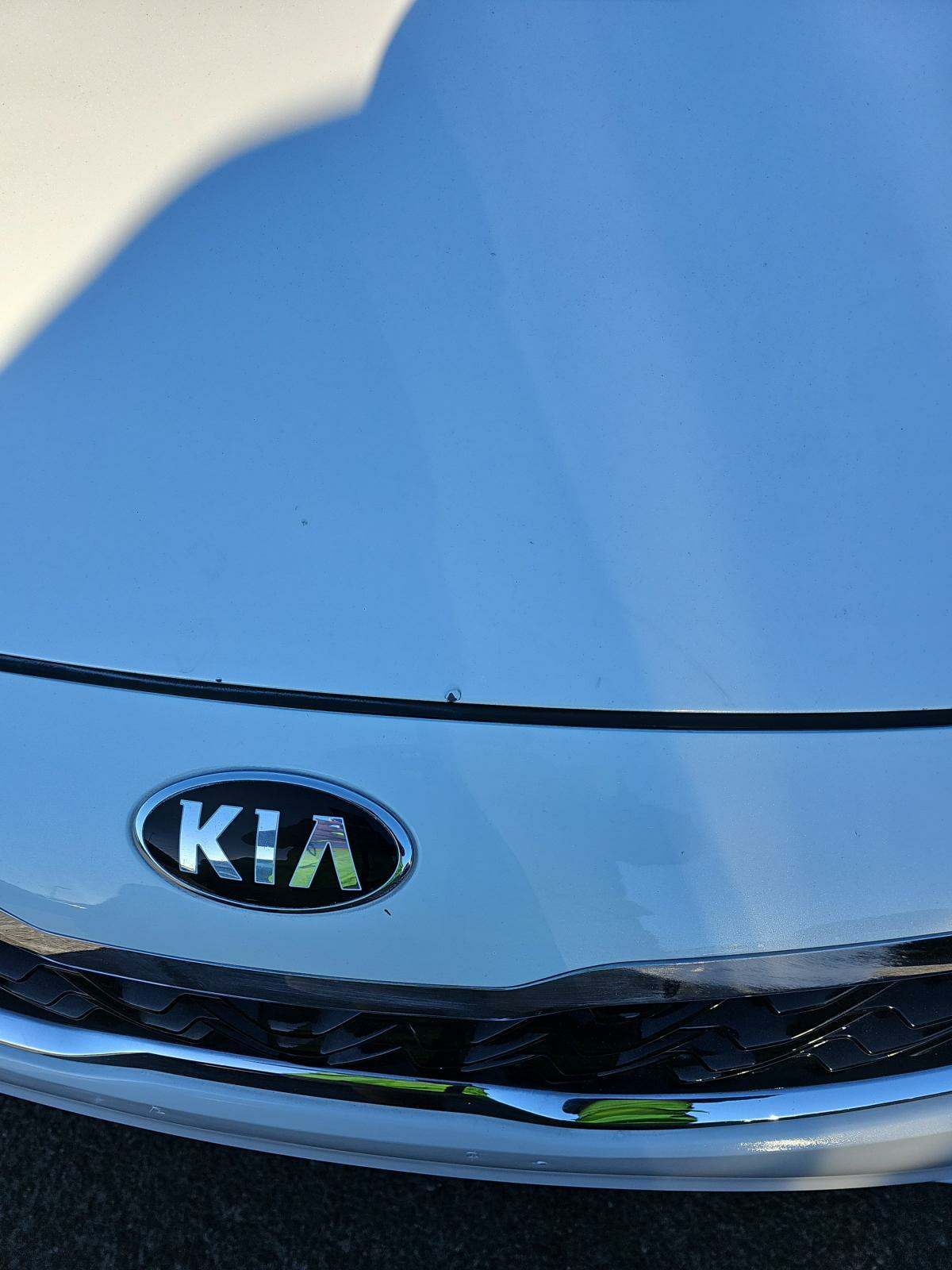 2019 Kia Optima S FWD