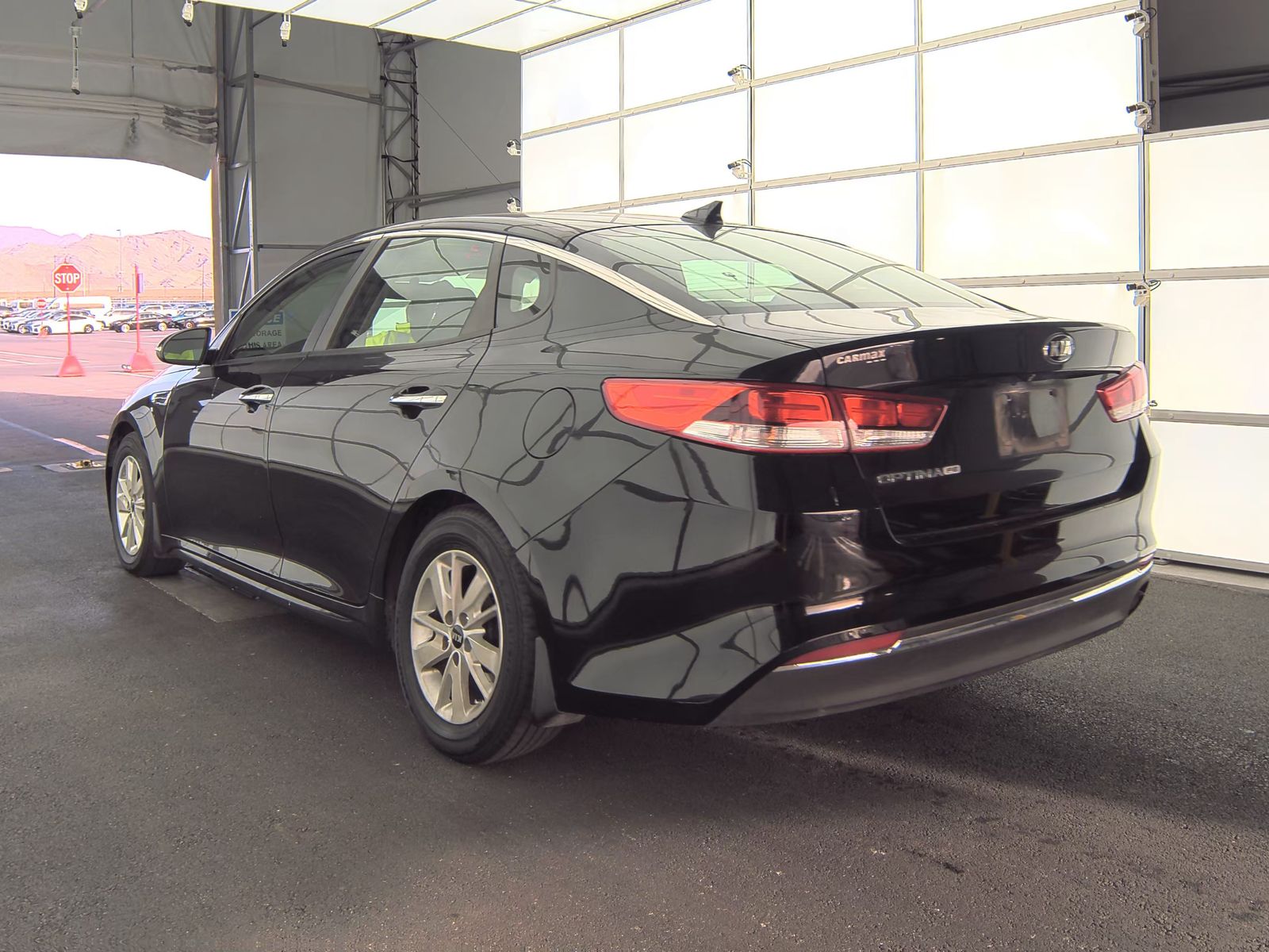 2016 Kia Optima LX FWD