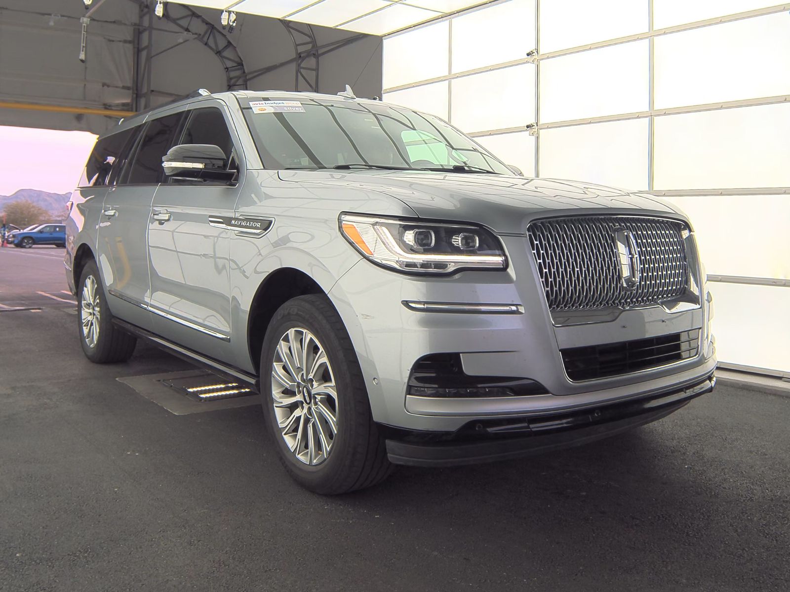 2022 Lincoln Navigator L Standard AWD