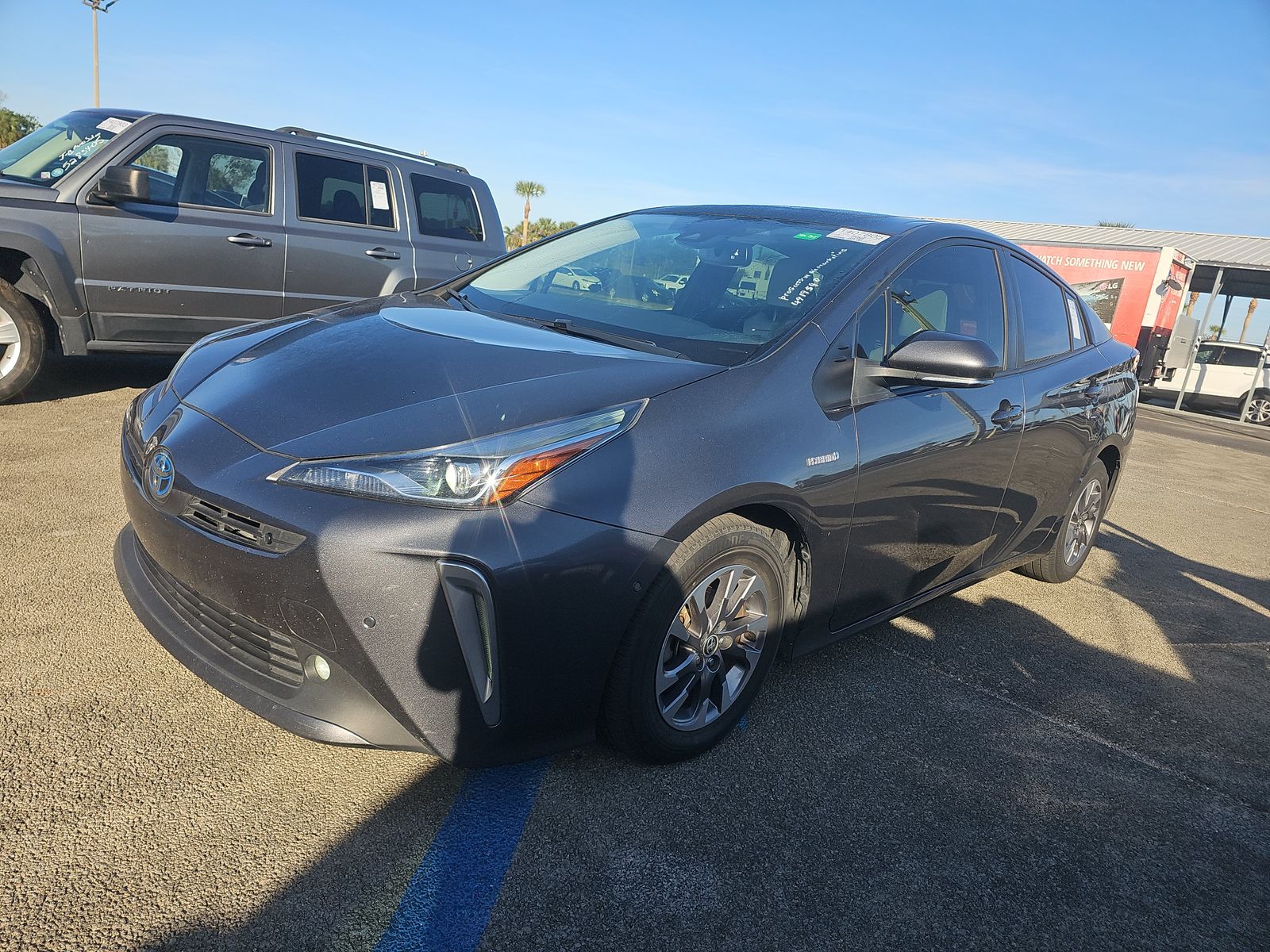 2022 Toyota Prius XLE FWD