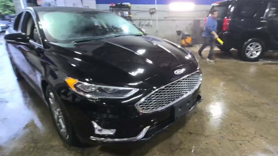 2020 Ford Fusion Hybrid Titanium FWD