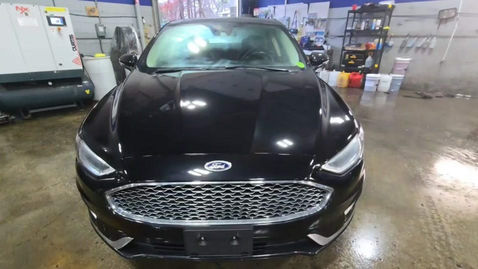 2020 Ford Fusion Hybrid Titanium FWD