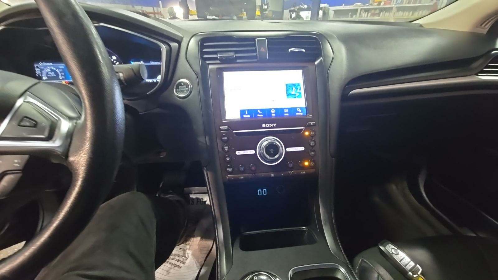 2020 Ford Fusion Hybrid Titanium FWD