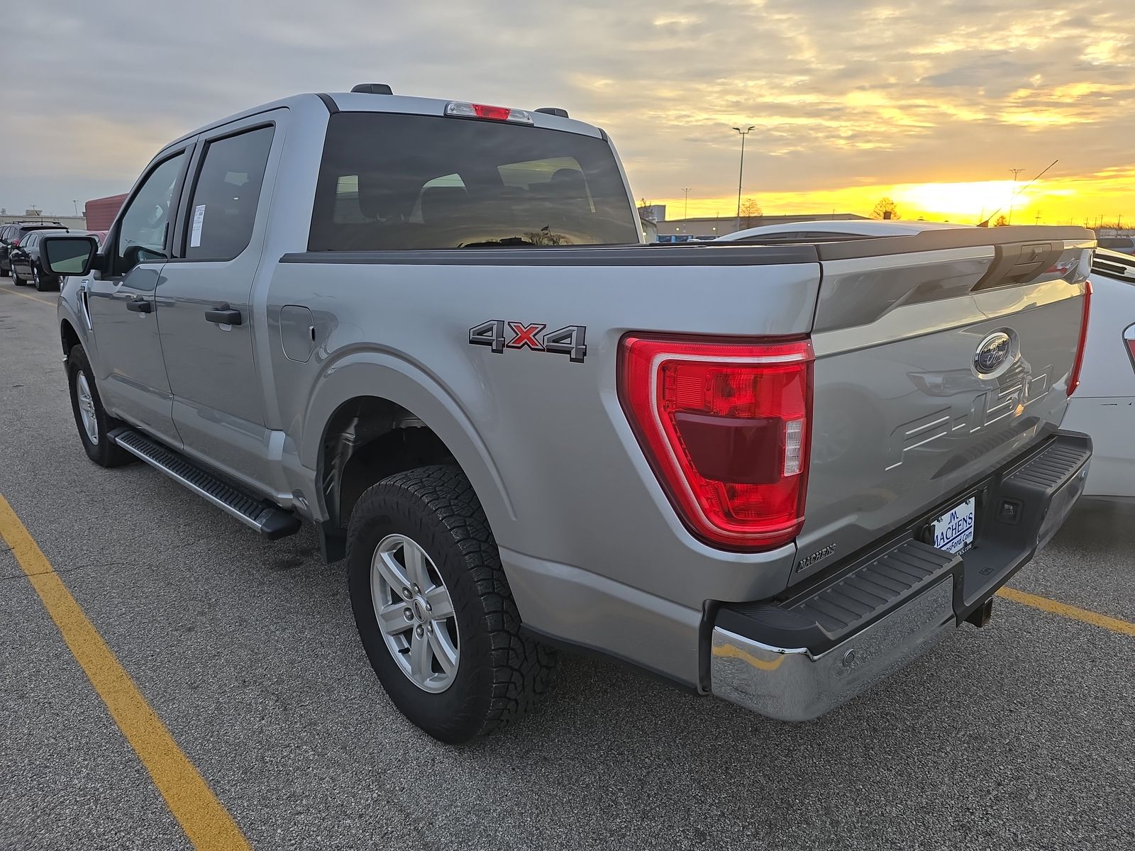 2022 Ford F-150 XLT AWD