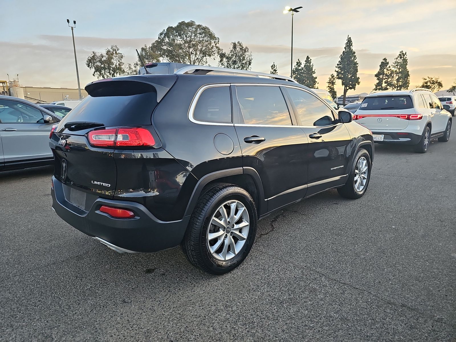 2015 Jeep Cherokee Limited FWD