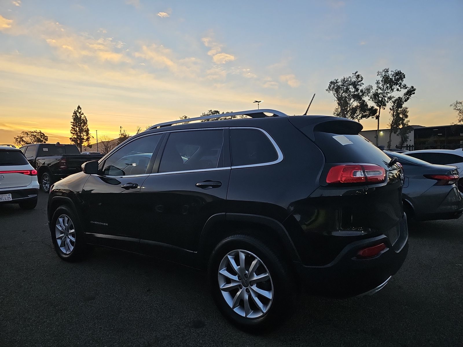 2015 Jeep Cherokee Limited FWD