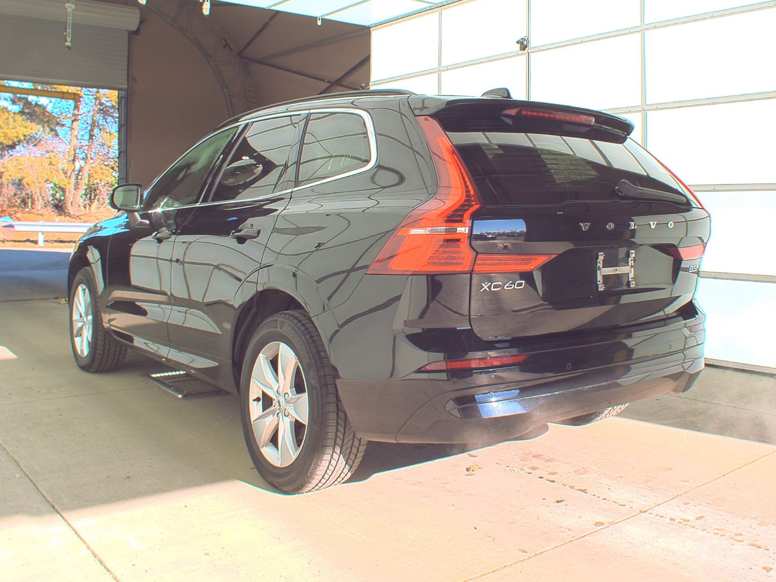 2022 Volvo XC60 B5 Momentum AWD