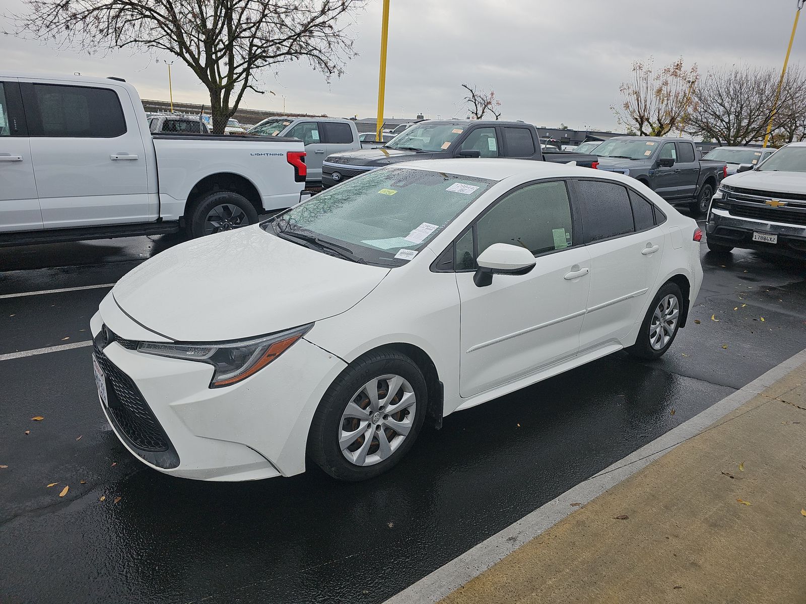 2020 Toyota Corolla LE FWD