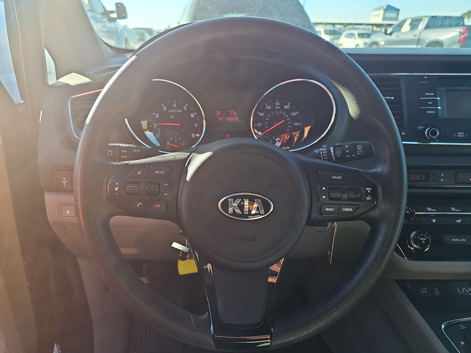 2016 Kia Sedona LX FWD