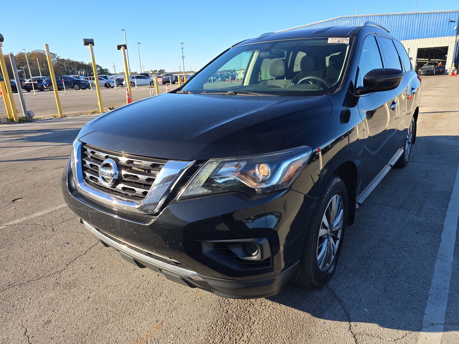 2020 Nissan Pathfinder S FWD