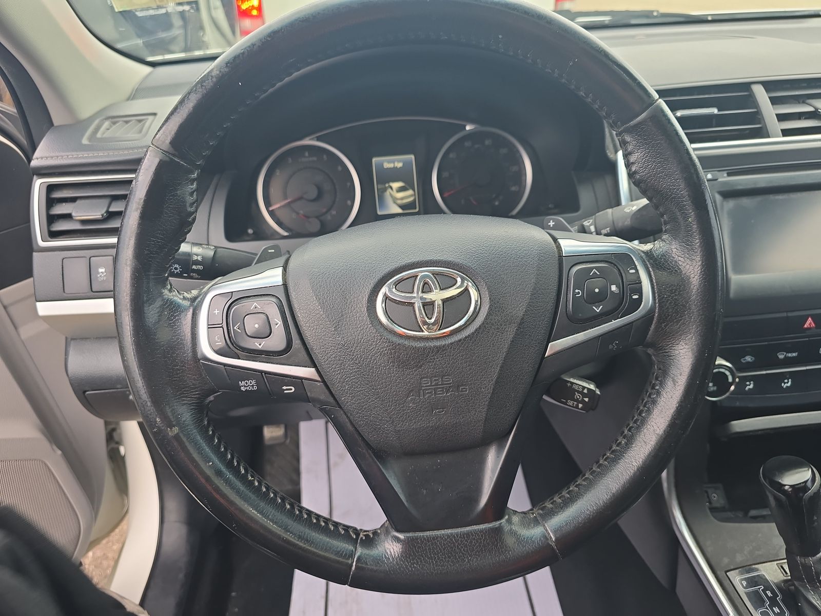 2016 Toyota Camry SE FWD