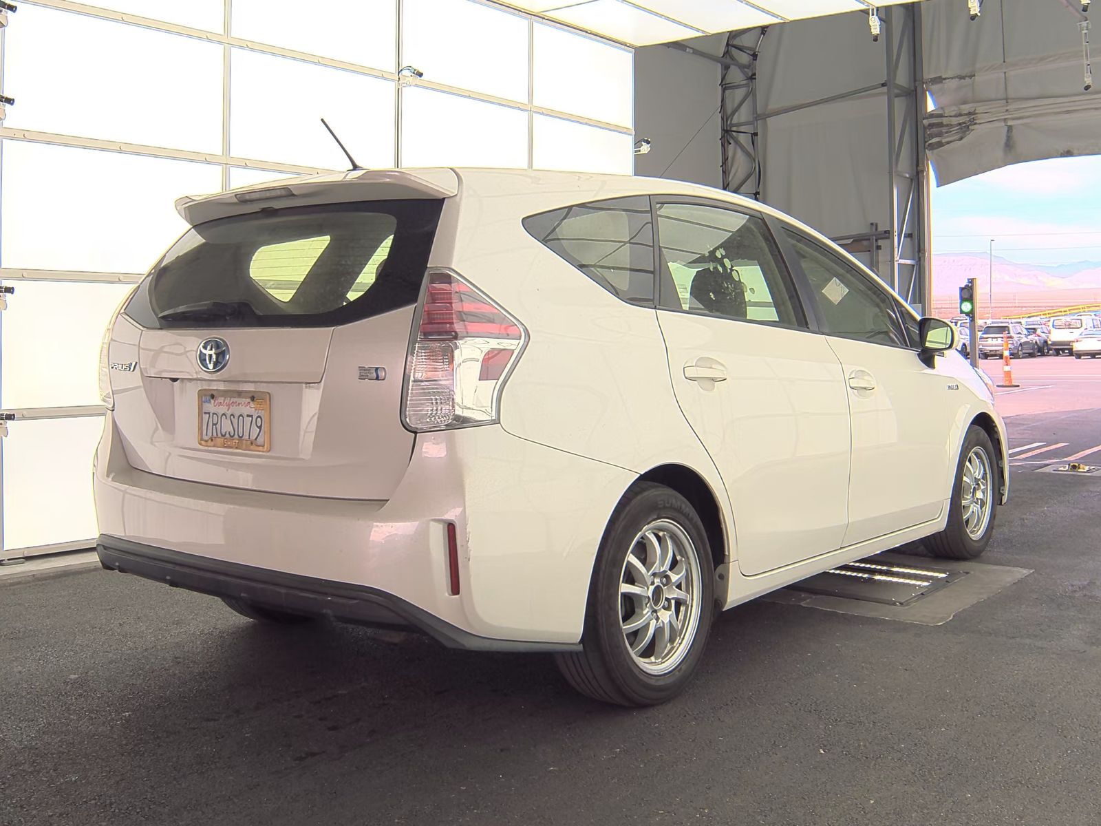 2016 Toyota Prius v Four FWD