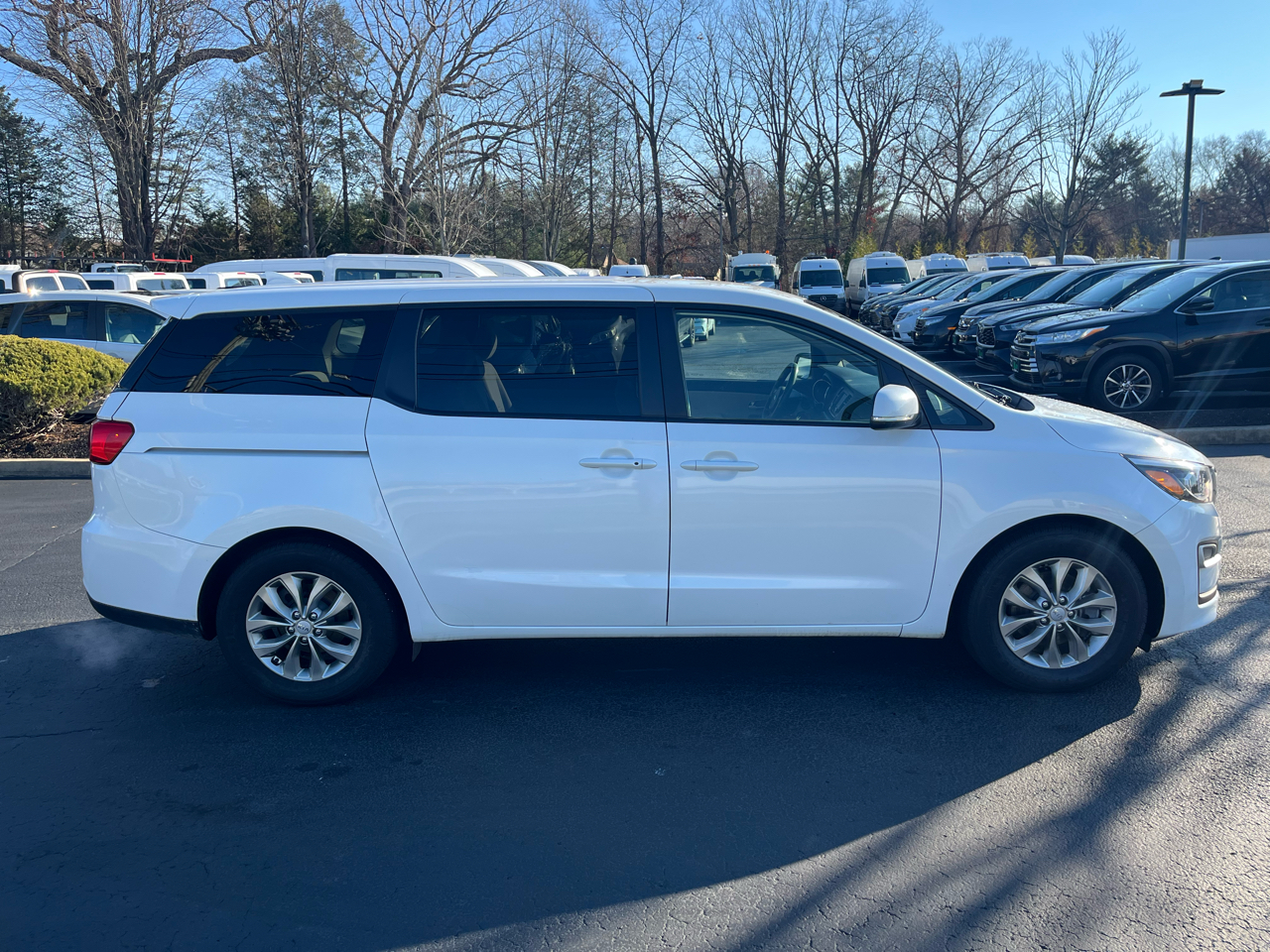 2020 Kia Sedona LX FWD