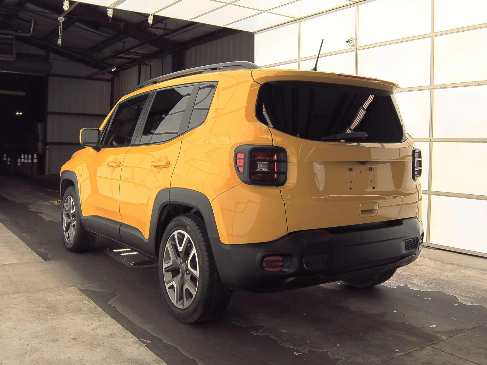 2018 Jeep Renegade Latitude FWD