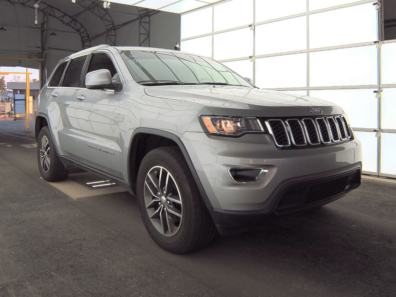 2018 Jeep Grand Cherokee Laredo E Edition AWD