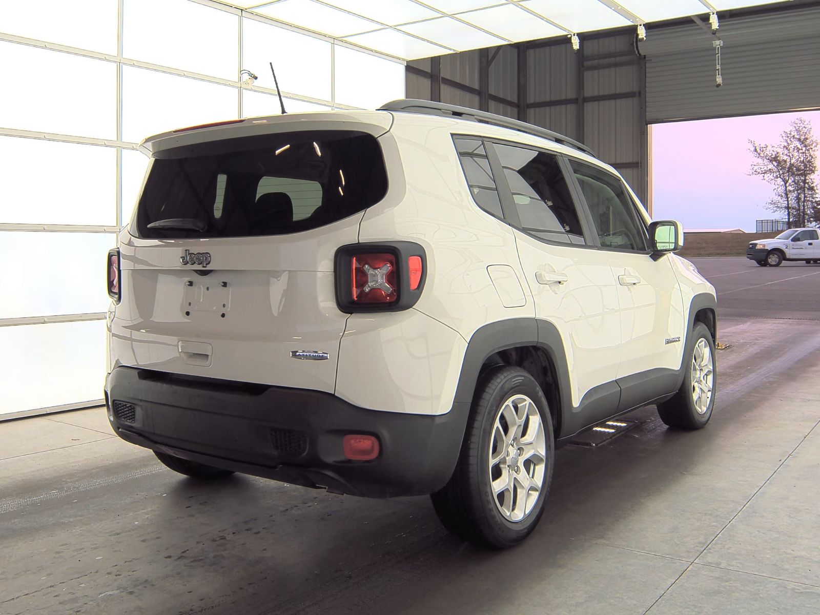 2018 Jeep Renegade Latitude FWD