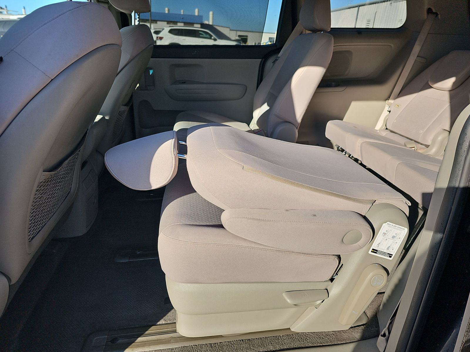 2016 Kia Sedona LX FWD