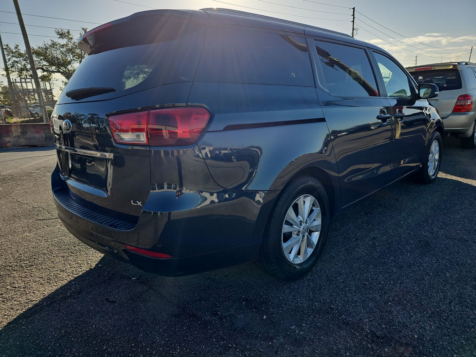 2016 Kia Sedona LX FWD