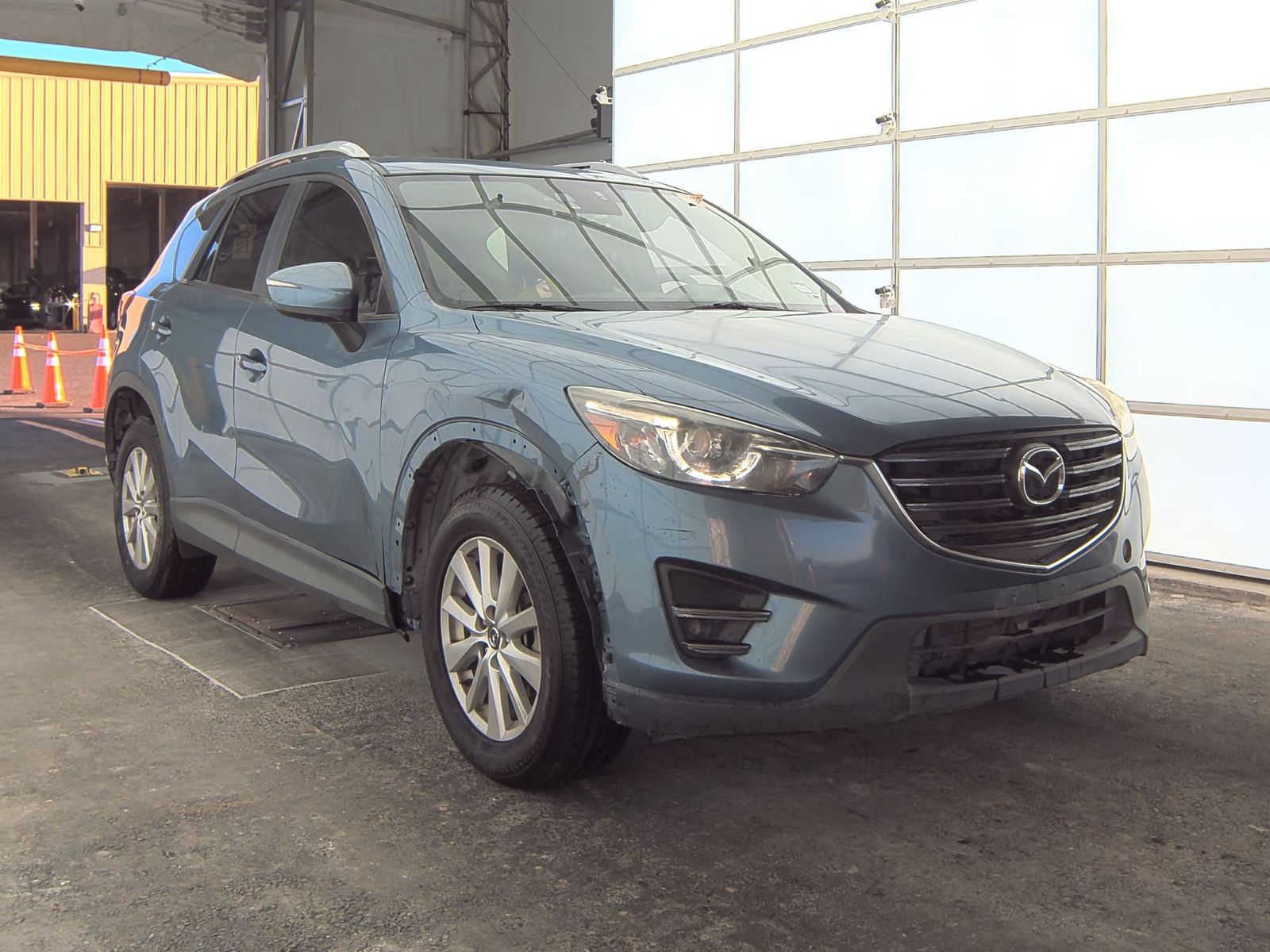 2016 MAZDA CX-5 Touring FWD