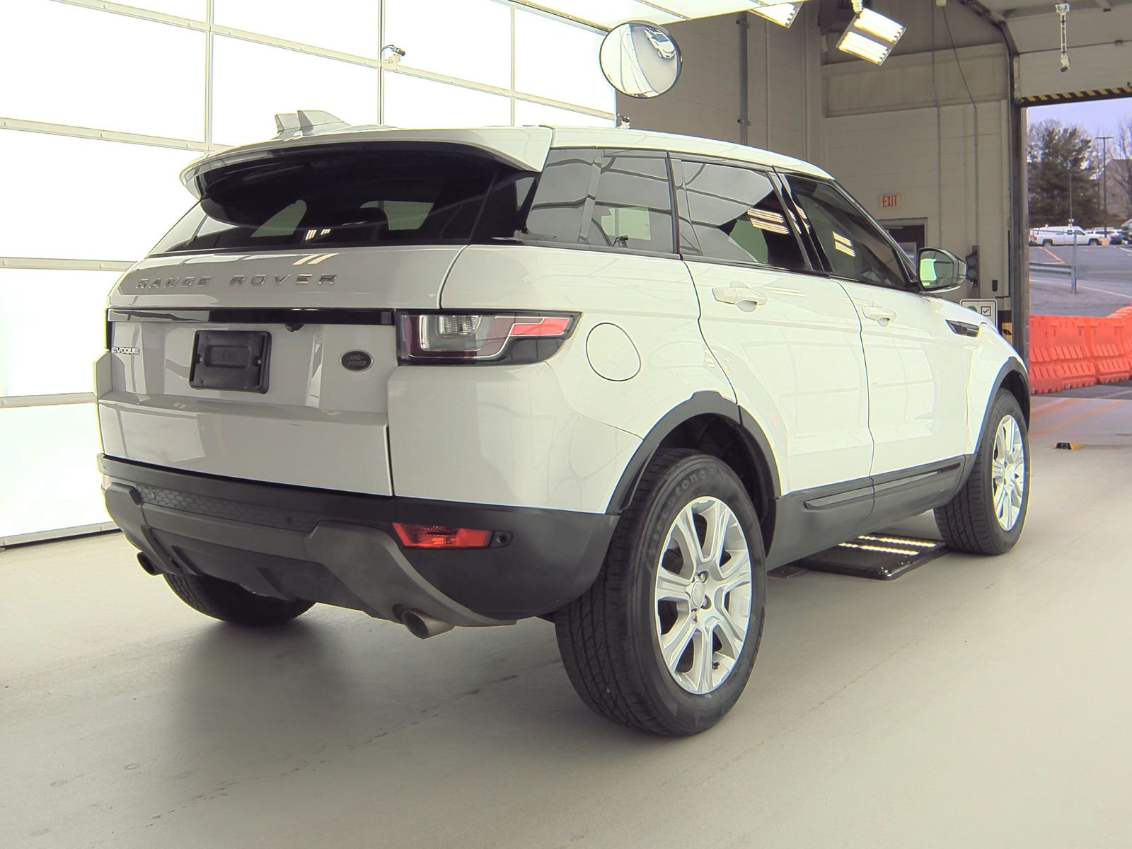 2018 Land Rover Range Rover Evoque SE AWD