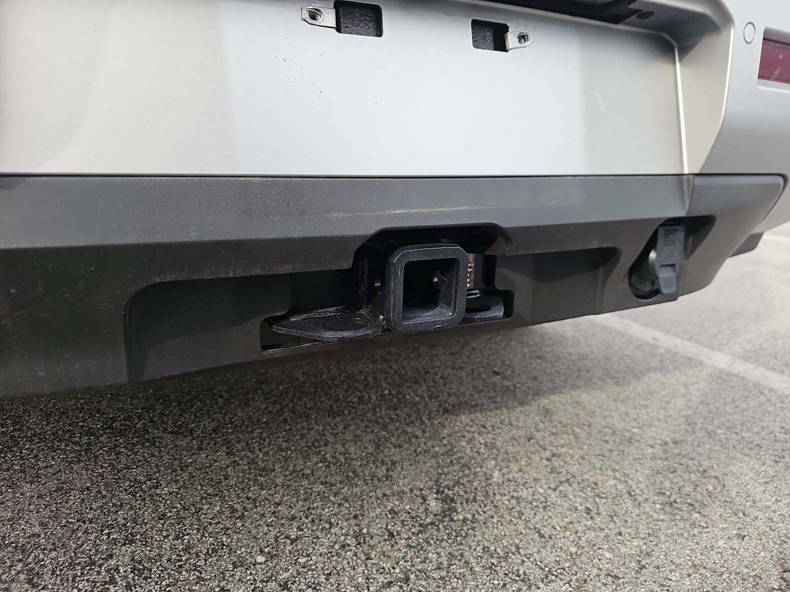 2024 Nissan Pathfinder SL FWD