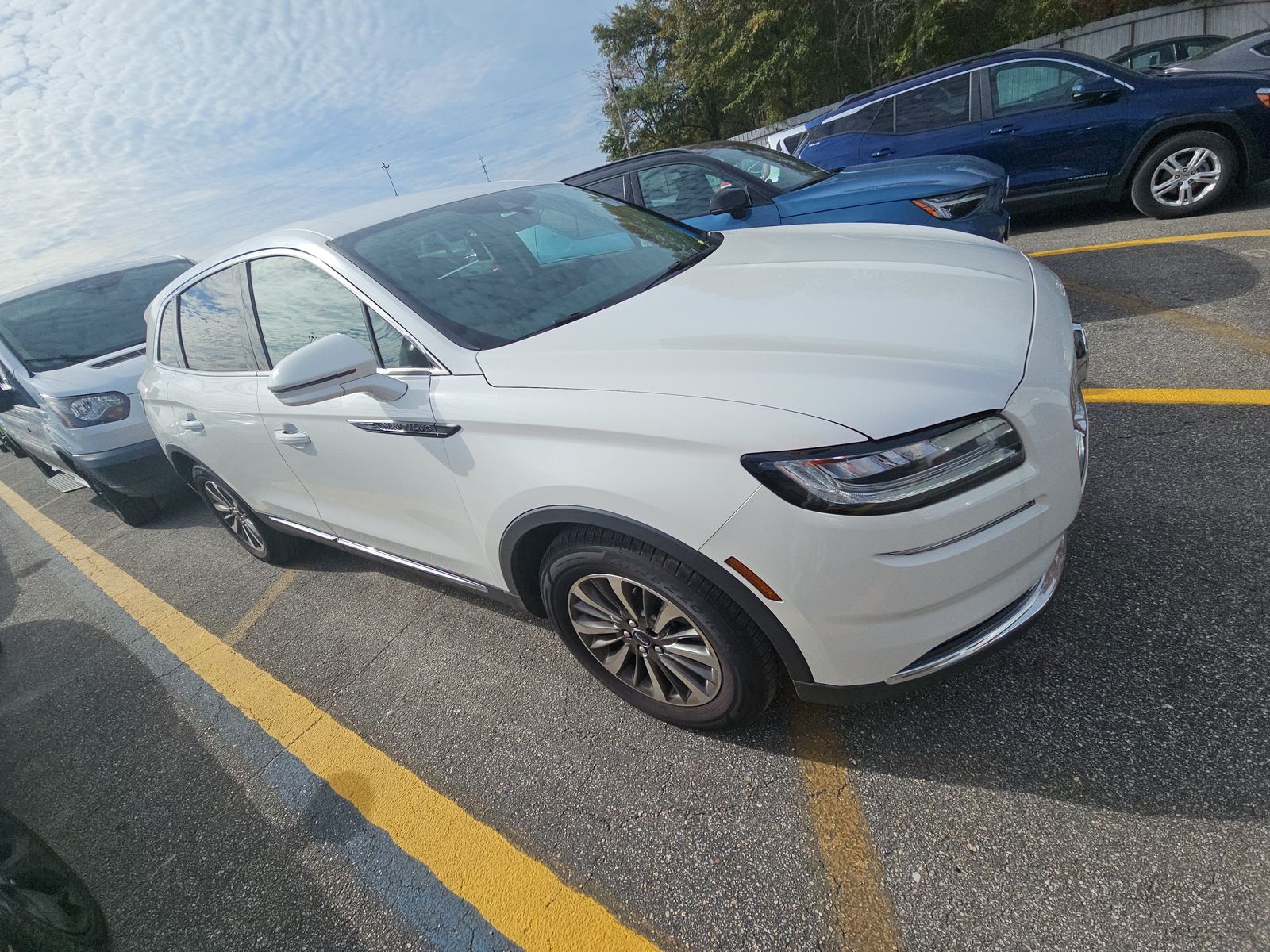 2021 Lincoln Nautilus Standard AWD