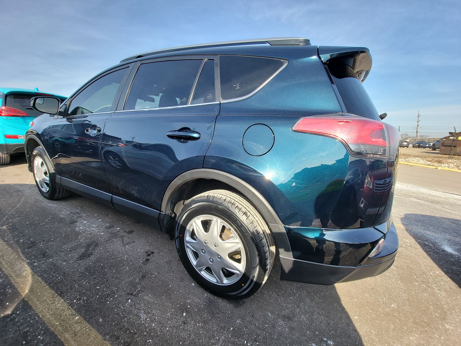 2017 Toyota RAV4 LE FWD