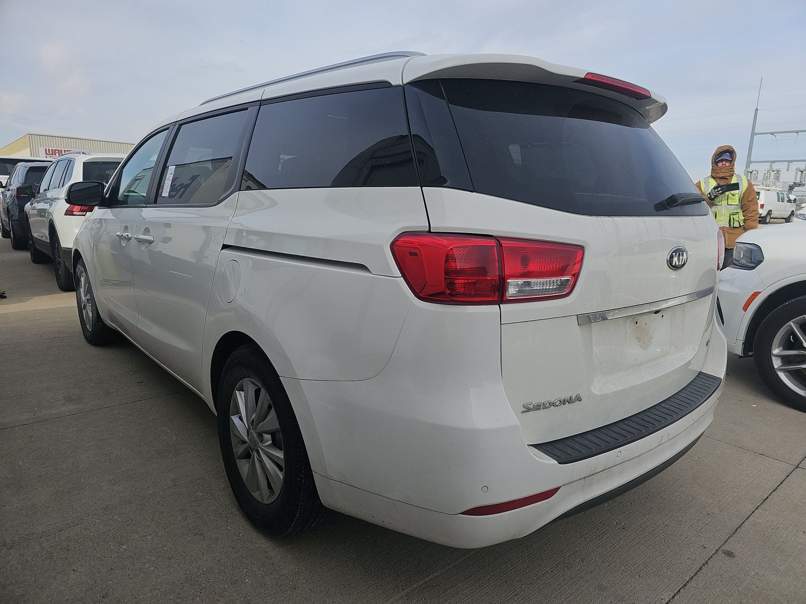 2017 Kia Sedona LX FWD