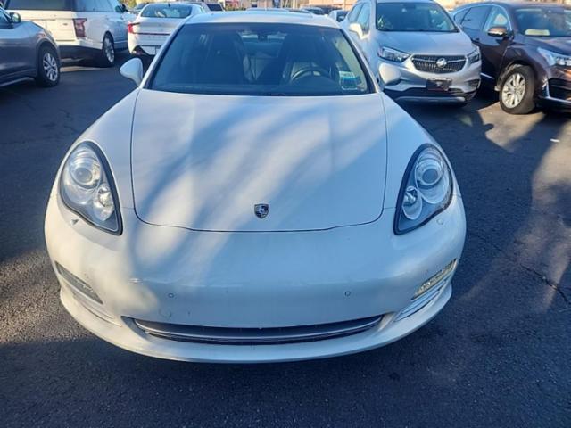 2013 Porsche Panamera 4 Platinum Edition AWD